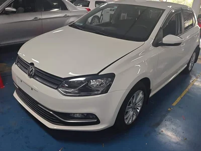 2014 Volkswagen Polo 1.6L Automatic Comfort Edition, фото 1, лот 10464614