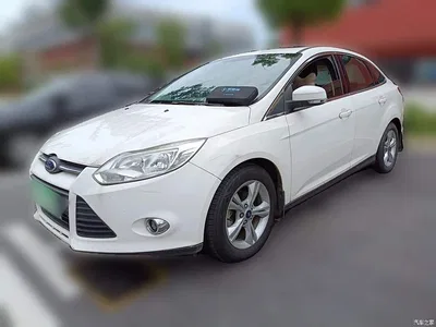 2012 Ford Focus Sedan 1.6L Manual Trend, фото 2, лот 10283110