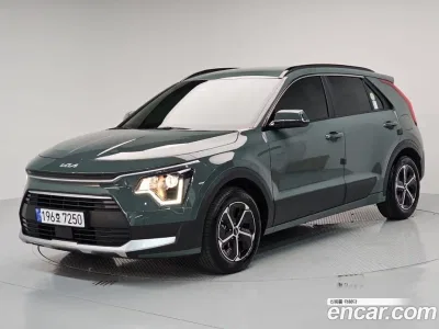 2024 Kia Niro Prestige, фото 2, лот 10651190
