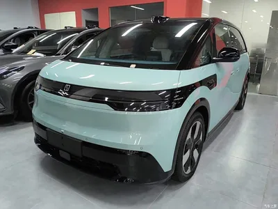 2025 ZEEKR MIX Smart Driving Edition, фото 1, лот 11199229