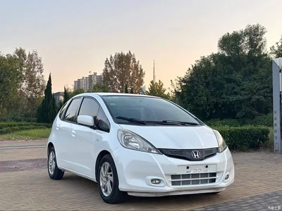 2011 Honda Fit 1.3L Automatic Comfort, фото 3, лот 11207329
