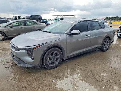2025 KIA K4 LXS, фото 1, лот 10779996