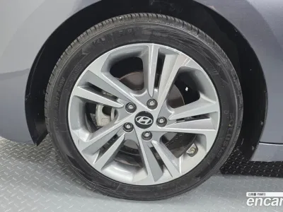 2017 Hyundai AVANTE 1.6 GDI Value Plus, фото 4, лот 10080826