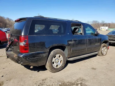 2010 CHEVROLET SUBURBAN, фото 3, лот 10575297