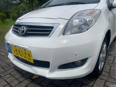 2011 Toyota Yaris 1.6G Auto Dynamic Edition, фото 4, лот 10270519