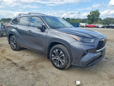 2022 TOYOTA HIGHLANDER LE, фото 4, лот 10501356
