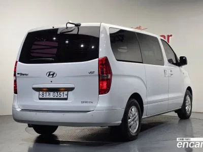 2019 Hyundai Starex Van 5-Seater, фото 1, лот 10191146