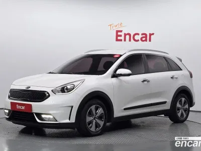 2017 Kia Niro Prestige, фото 1, лот 10183592