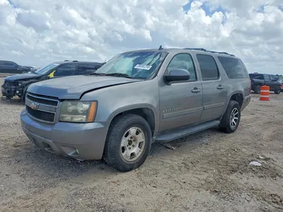 2008 CHEVROLET SUBURBAN, фото 1, лот 10582793