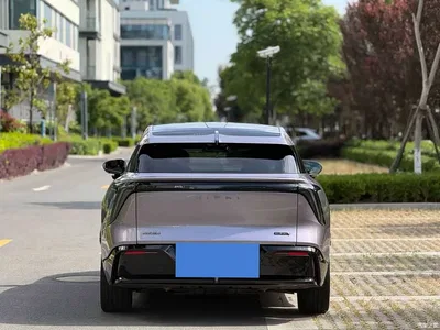 2023 HiPhi Y 560km Pioneer Edition, фото 2, лот 10889094