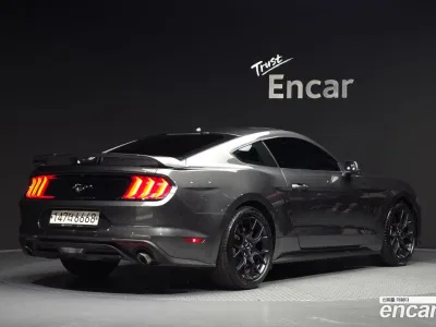 2020 Ford Mustang Coupe, фото 2, лот 10178564