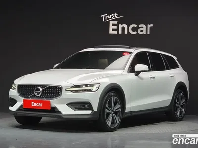 2021 Volvo V60 B5 Pro AWD, фото 1, лот 10520450
