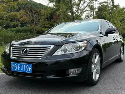 2010 Lexus LS 460L Premium Edition, фото 1, лот 10317800