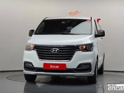2019 Hyundai Starex Van 3-Seater, фото 3, лот 10214851