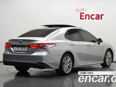 2018 Toyota Camry 2.5, фото 2, лот 10034358