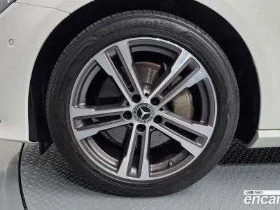 2021 Mercedes-Benz E-Class E350 4MATIC Avantgarde, фото 4, лот 11019820