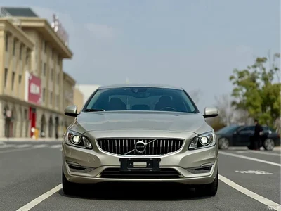 2018 Volvo S60 S60L T3 Momentum, фото 2, лот 10363838