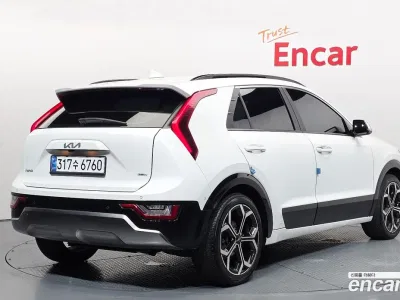 2022 Kia Niro Signature, фото 2, лот 10113095