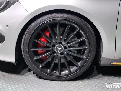 2015 Mercedes-Benz CLA-Class CLA45 AMG 4MATIC, фото 3, лот 10039016