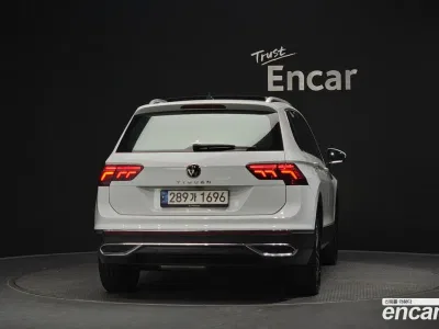 2021 Volkswagen Tiguan 2.0 TDI Prestige, фото 3, лот 10112172