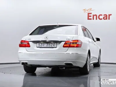2013 Mercedes-Benz E-Class E220 CDI Avantgarde, фото 4, лот 10053623