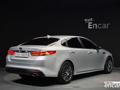 2016 Kia K5 2.0 MX, фото 2, лот 10109445