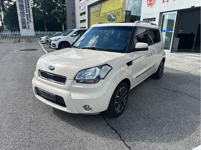2013 Kia Soul 1.6L AT Premium, фото 1, лот 10337165