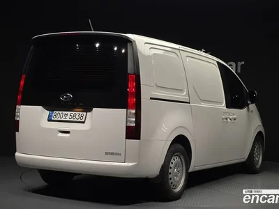 2022 Hyundai Staria Cargo 3-Seater, фото 1, лот 10059018