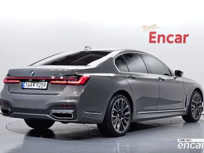 2021 BMW 7-Series 740i M Sport, фото 2, лот 11586908