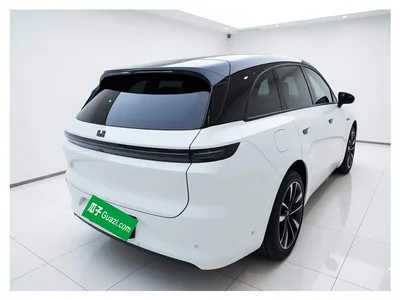 2025 Li Auto L6 Pro Smart Renewal Edition, фото 4, лот 11524195