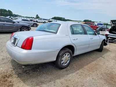 1998 LINCOLN TOWN CAR SIGNATURE, фото 3, лот 10978259