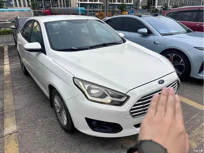 2015 Ford Escort 1.5L Manual Comfort, фото 4, лот 11067638