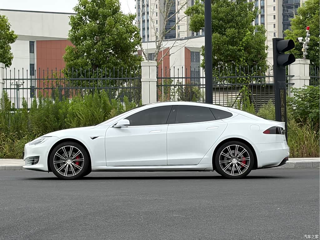 2017 Tesla Model S 75D Standard Range, фото 3, лот 11192705