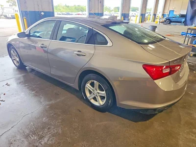 2023 CHEVROLET MALIBU LT, фото 2, лот 10998639
