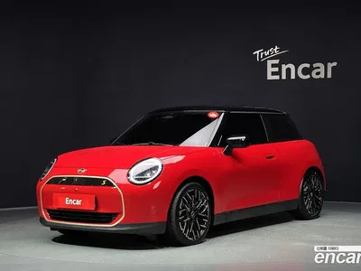 2024 Mini Cooper SE Favoured, фото 1, лот 10224067