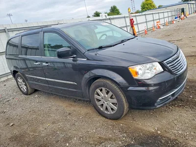 2015 CHRYSLER TOWN & COUNTRY TOURING, фото 4, лот 10867823