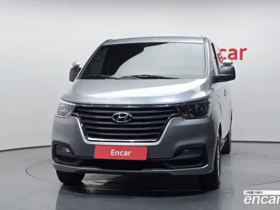 2021 Hyundai Starex Van 3-Seater, фото 3, лот 10192840