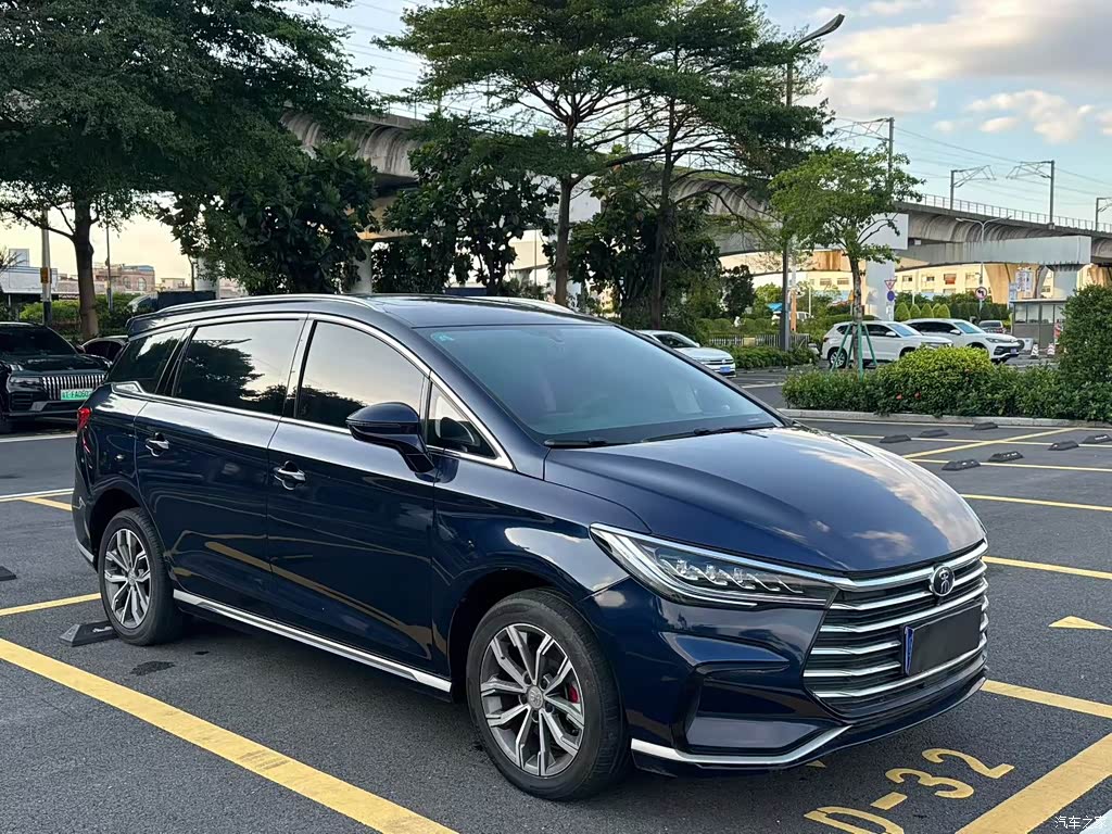 2021 BYD Song MAX Upgrade 1.5T Automatic Luxury Edition 7-Seater, фото 3, лот 11222814