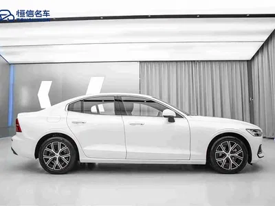 2025 Volvo S60 B4 Smart Luxury Edition, фото 4, лот 10363899