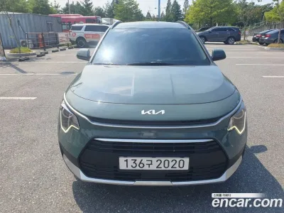 2023 Kia Niro Prestige, фото 2, лот 10077750