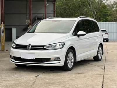 2016 Volkswagen Touran L 280TSI DSG Elegance, фото 1, лот 10260551