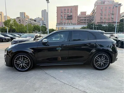 2022 Lynk & Co 02 Hatchback 2.0TD Summer Limited Edition, фото 4, лот 10316668