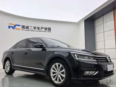 2017 Volkswagen Passat 330TSI DSG Prestige, фото 3, лот 10443467
