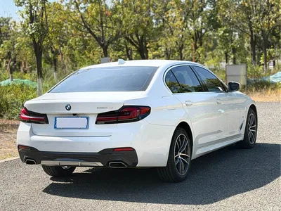 2022 BMW 5 Series 525Li M Sport Package, фото 4, лот 11081565