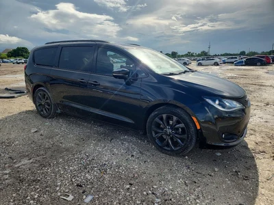 2018 CHRYSLER PACIFICA LIMITED, фото 4, лот 10867388