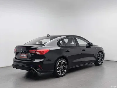 2021 Ford Focus Sedan EcoBoost 180 Auto ST Line, фото 2, лот 11067318