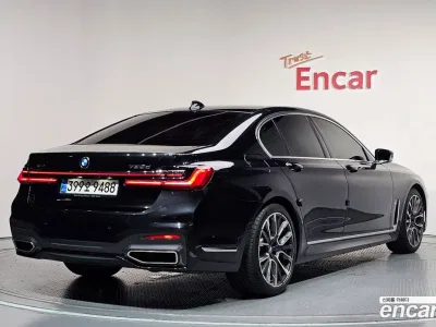 2022 BMW 7-Series 730d xDrive M Sport, фото 2, лот 10221124