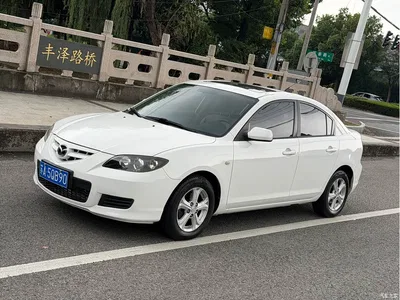 2012 Mazda 3 1.6L Manual Classic Standard, фото 1, лот 10812257