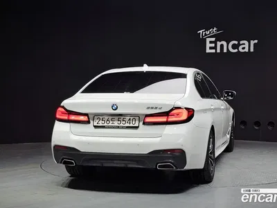 2023 BMW 5-Series 523d M Sport, фото 3, лот 10053529