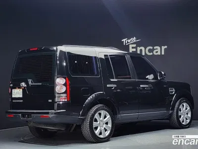 2015 Land Rover Discovery 3.0 SDV6 SE, фото 2, лот 10113323